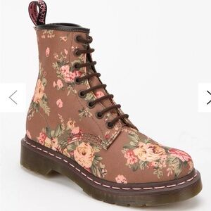 Dr. Martens 1460 Victorian Flower Floral Boots Brown Pink Canvas lace up US7
